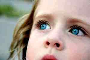 Как применять альбуцид детям в глаза