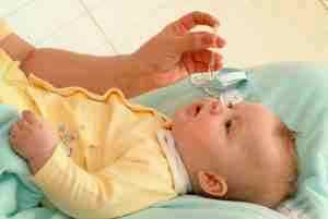 Альбуцид при насморке у детей сколько дней