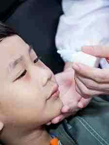 Конъюнктивит у ребенка лечение альбуцидом