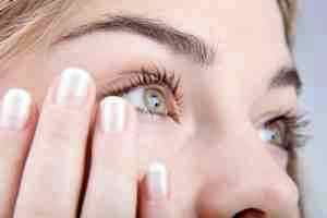 Снимает ли альбуцид покраснение глаз