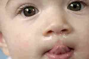 Капать в нос ребенку альбуцид при насморке у