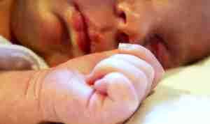Как капать альбуцид в нос новорожденному